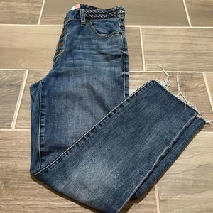 CAbi button fly skinny jeans size 8 raw hem braided waist